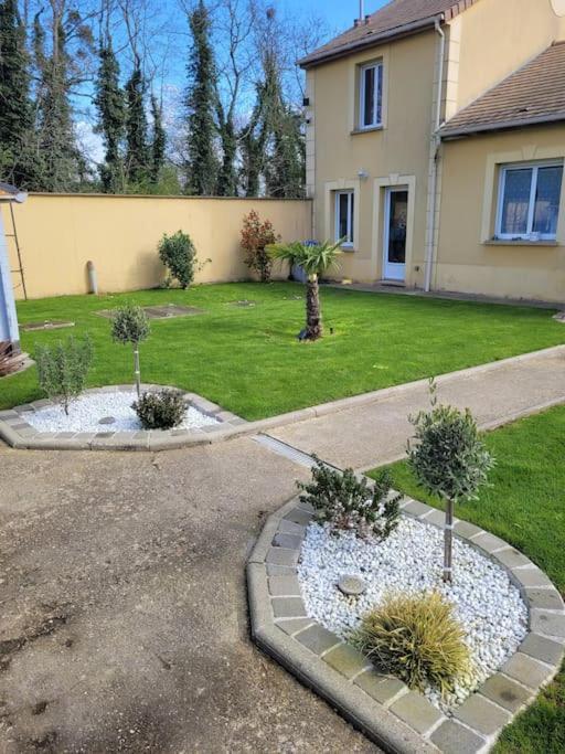 Petite Dependance Privee Villa Precy-sur-Marne Exterior photo